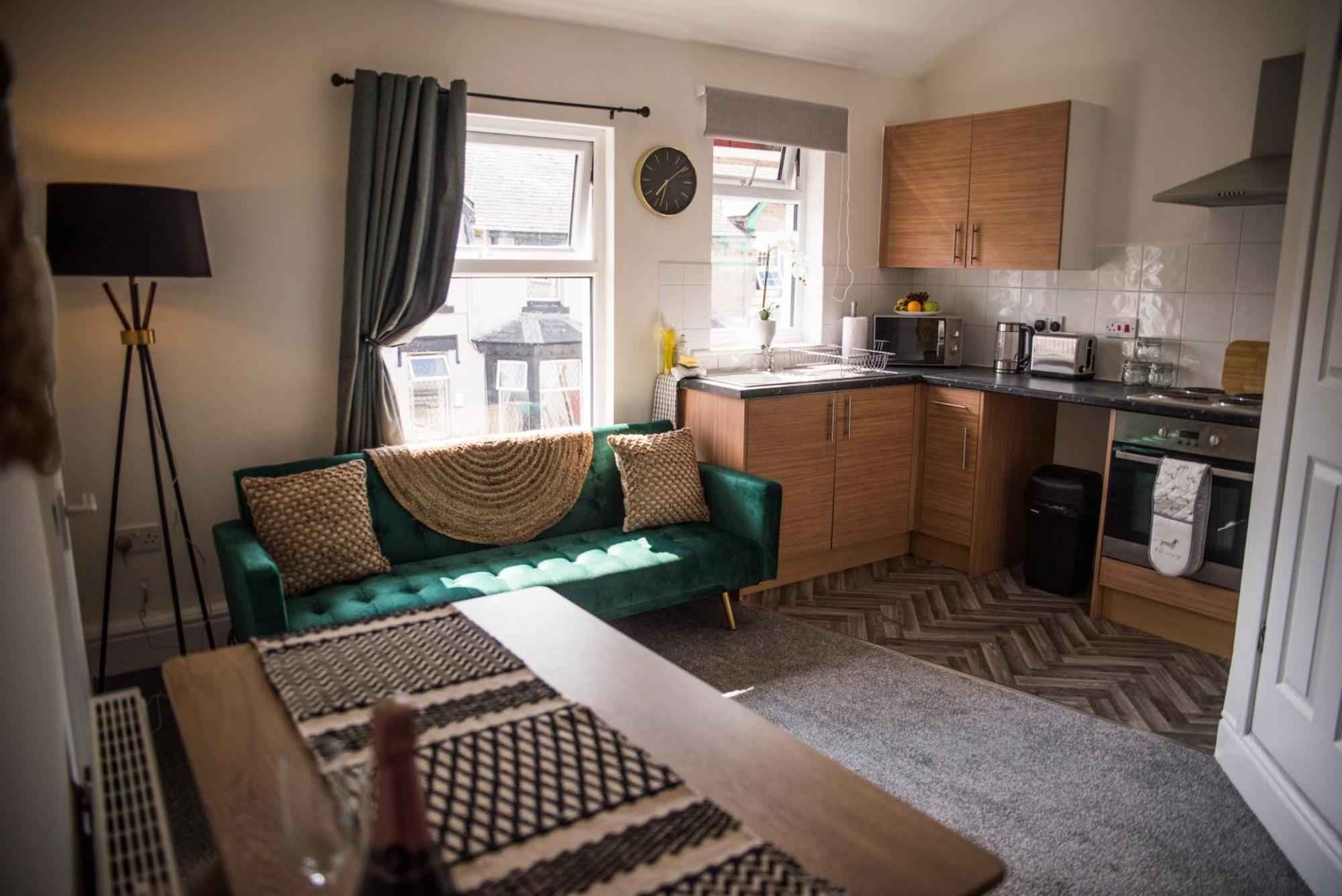 Vance Retreat Apartment *